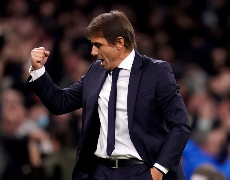 Tottenham fans disappointed in Antonio Conte